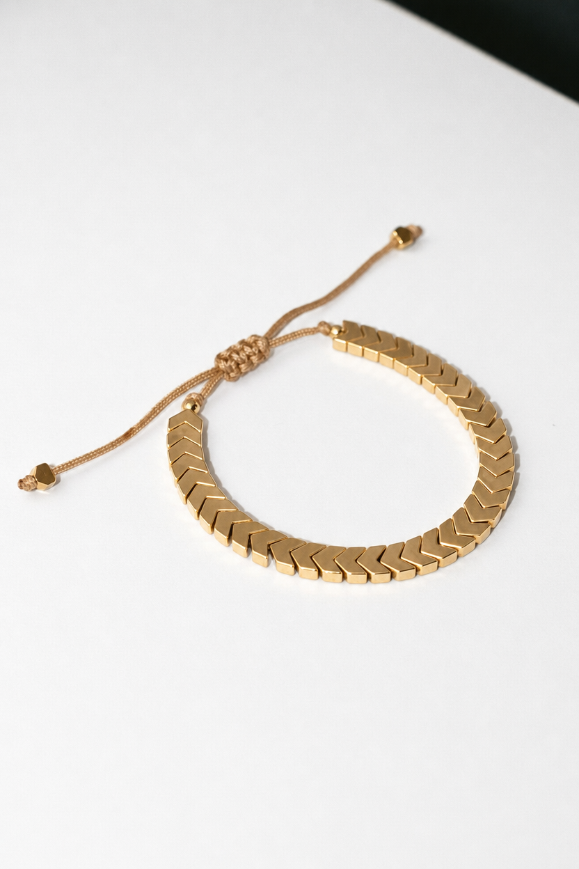 Alma Gold Bracelet