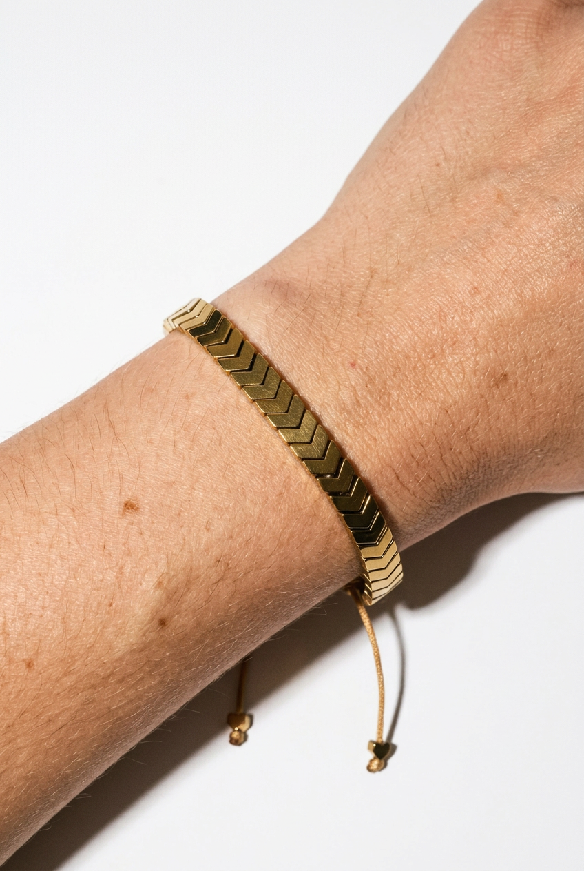 Alma Gold Bracelet